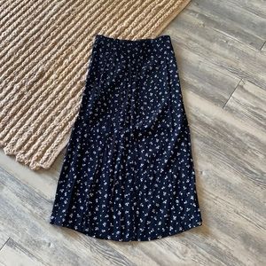 Brandy Melville Floral MIDI skirt OS
